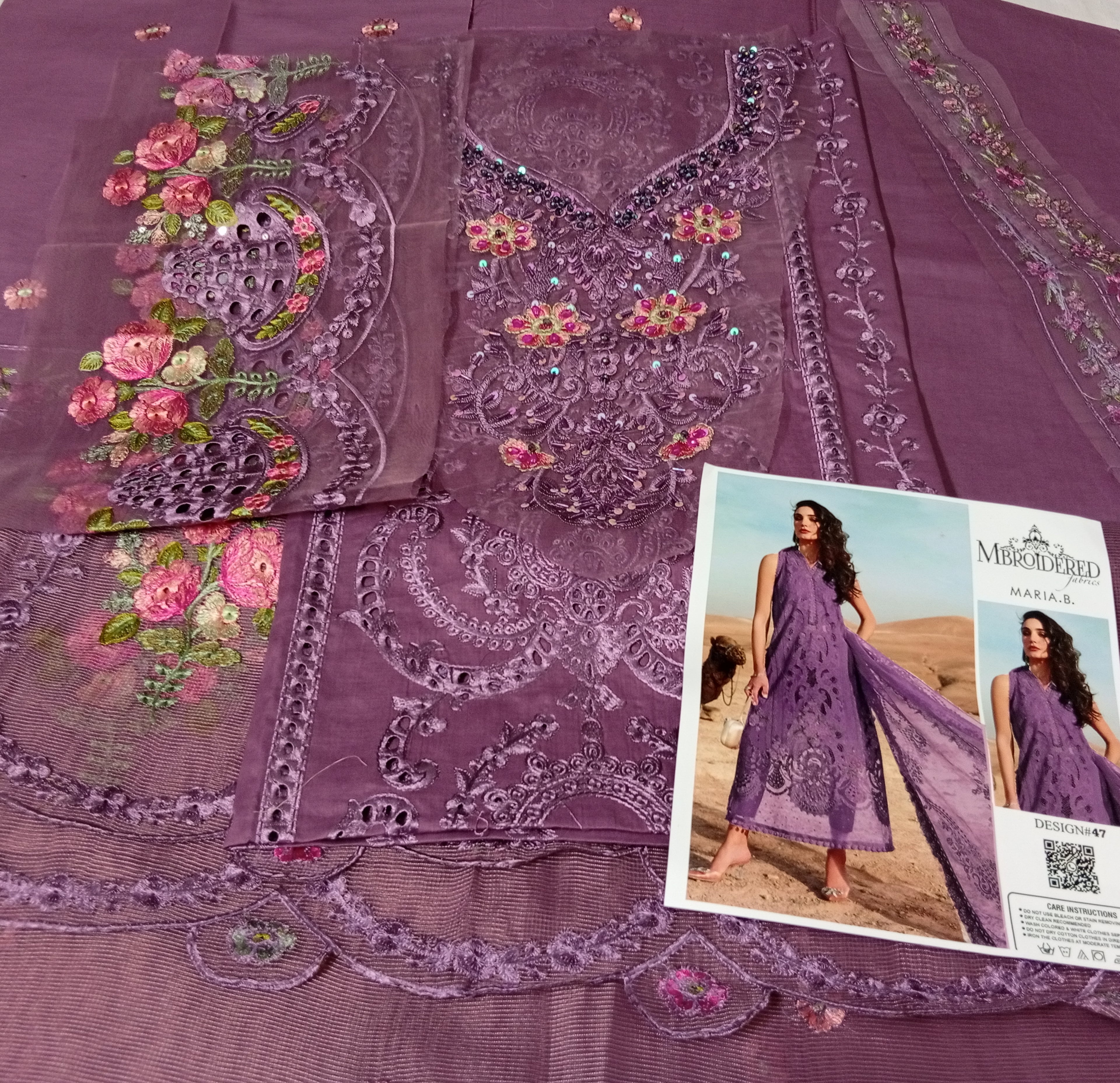 DAMSON COLOUR UNSTITCHED LAWN SUIT+ ORGANZA PATCHES EMBROIDERY